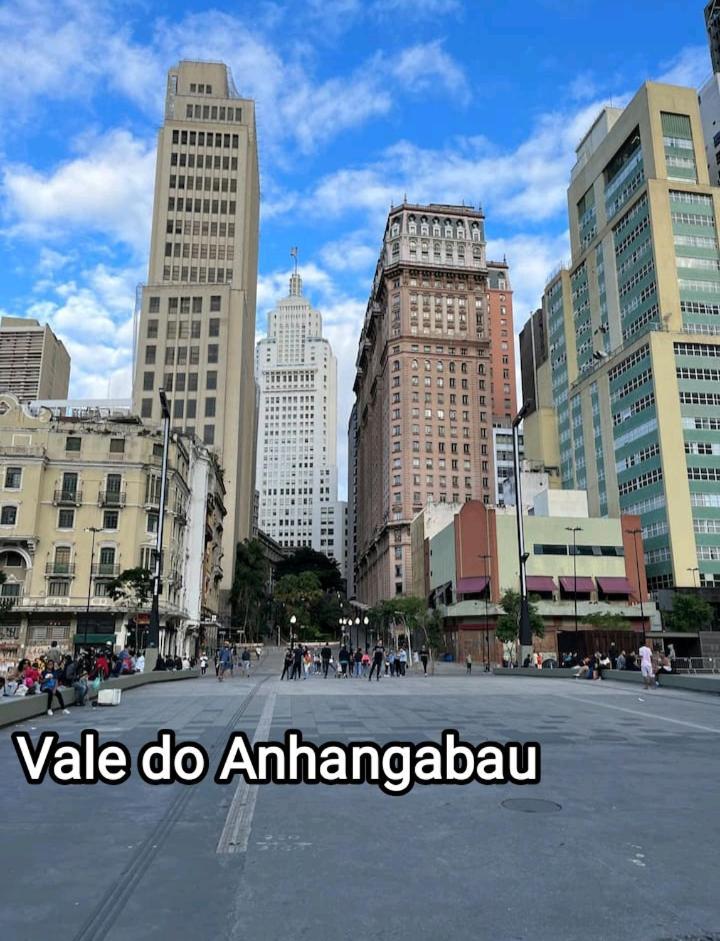 Studio No Centro De Sao Paulo, A 3 Minutos Do Metro, Com Garagem Gratis Aparthotel Exterior foto